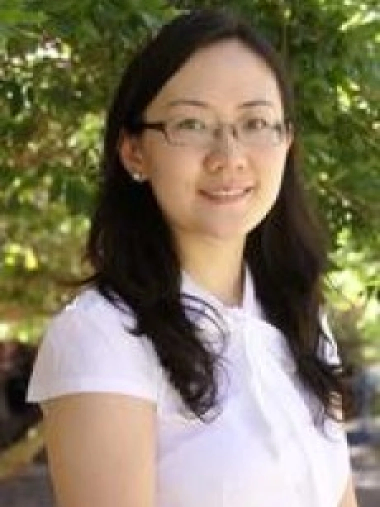Yue Niu headshot